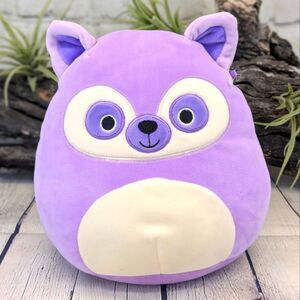 Layla the Lemur 8" Squishmallow